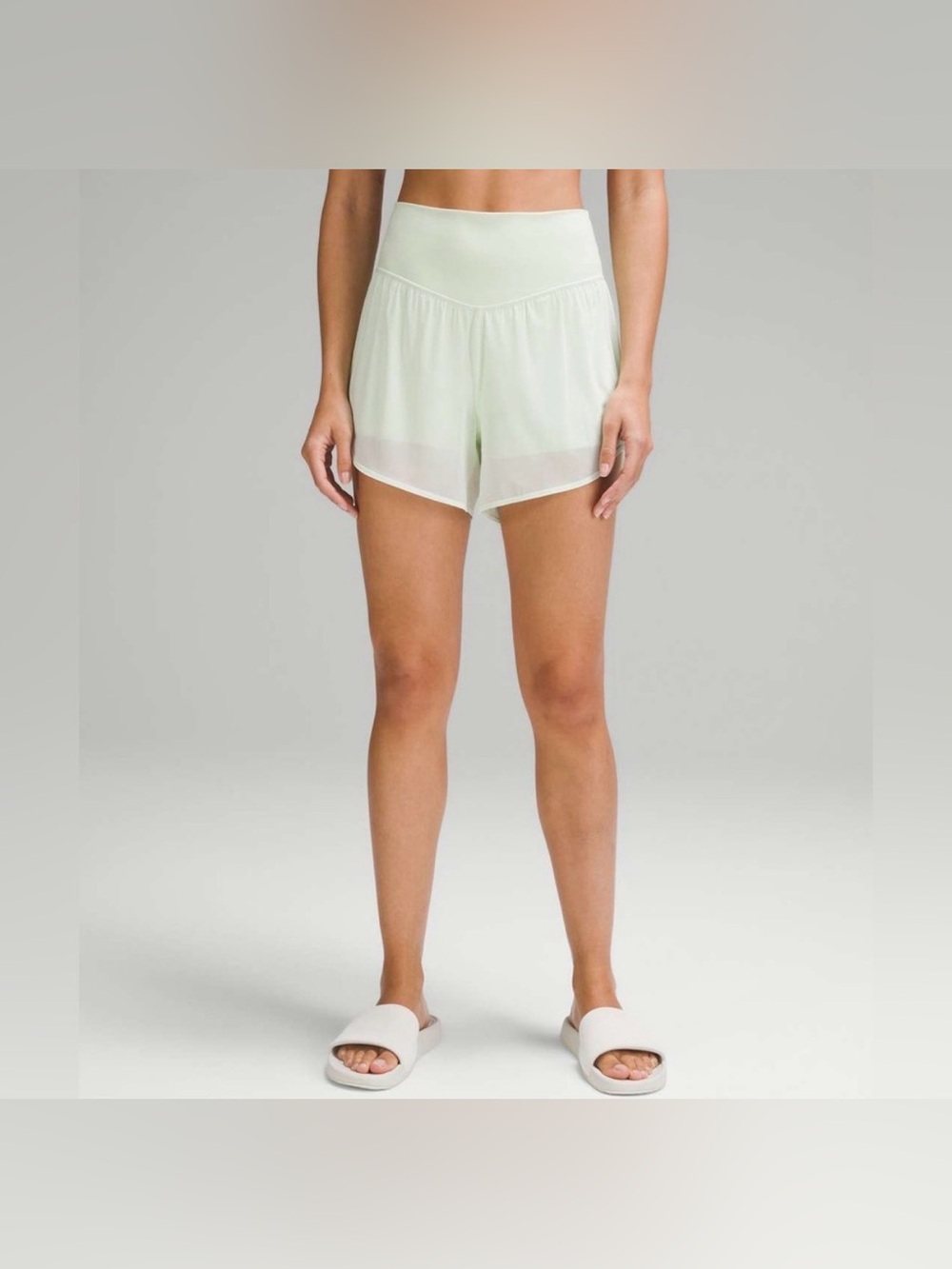 💚Lululemon Nulu and Mesh Kohlrabi Green 3.5" Rare